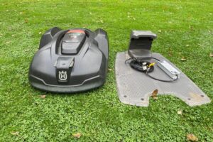 Husqvarna Automower 440 – tweedehands - Image 1